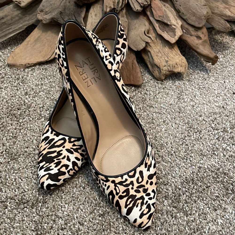 Naturalizer Natalie cheetah print 7.5W worn once.